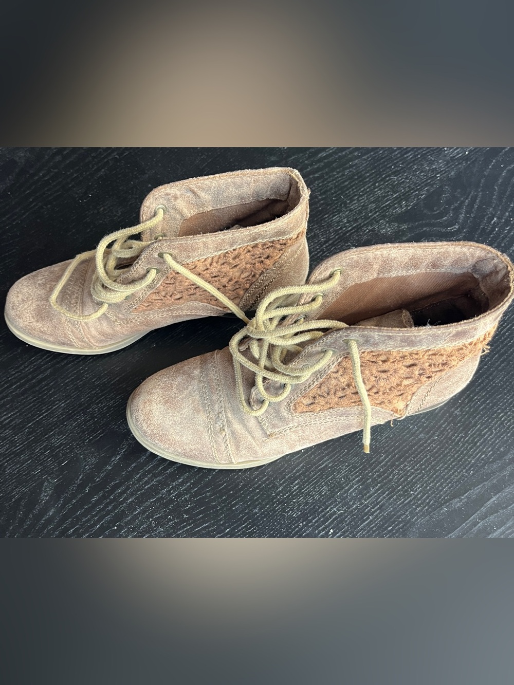 Mossimo Supply Co Brown Suede Lace Up Ankle Boots Sz 6